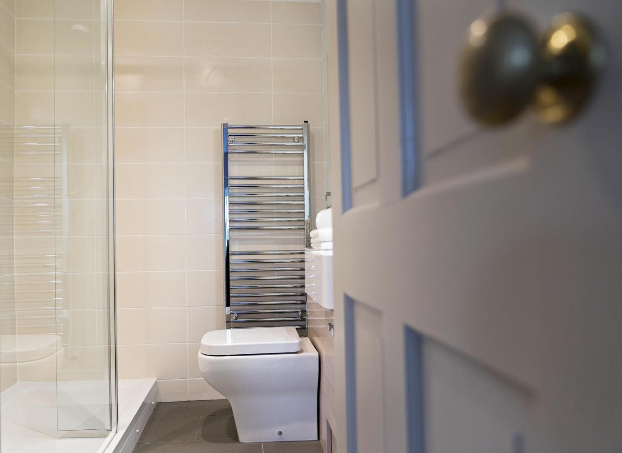 Neuadd B&B Suites Crickhowell Room photo